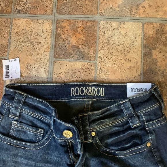 ROCK&ROLL COWGIRL Jeans - Picture 9 of 13